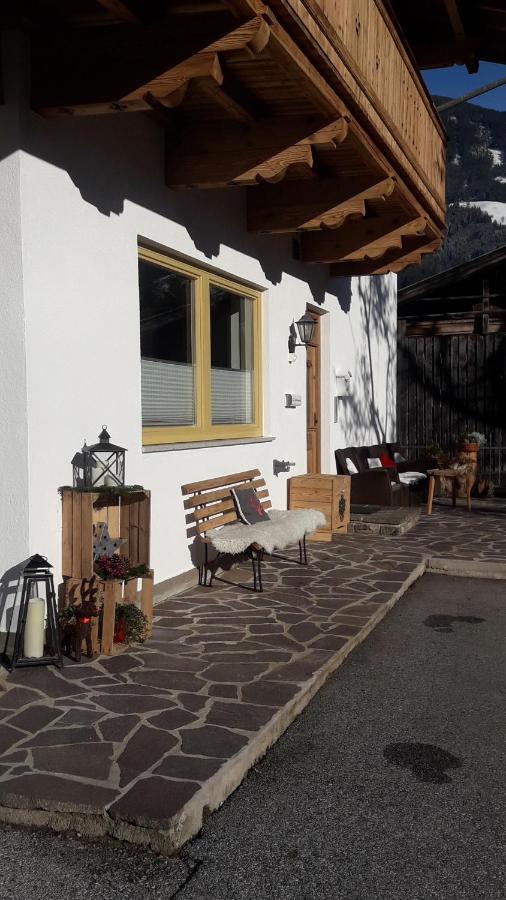 Апартаменти Studio Hochzillertal Mit Sauna & E-Ladestation Рід-ім-Ціллерталь Екстер'єр фото